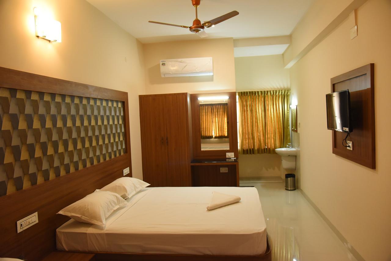 Hotel Gokulgrande Erode Ngoại thất bức ảnh