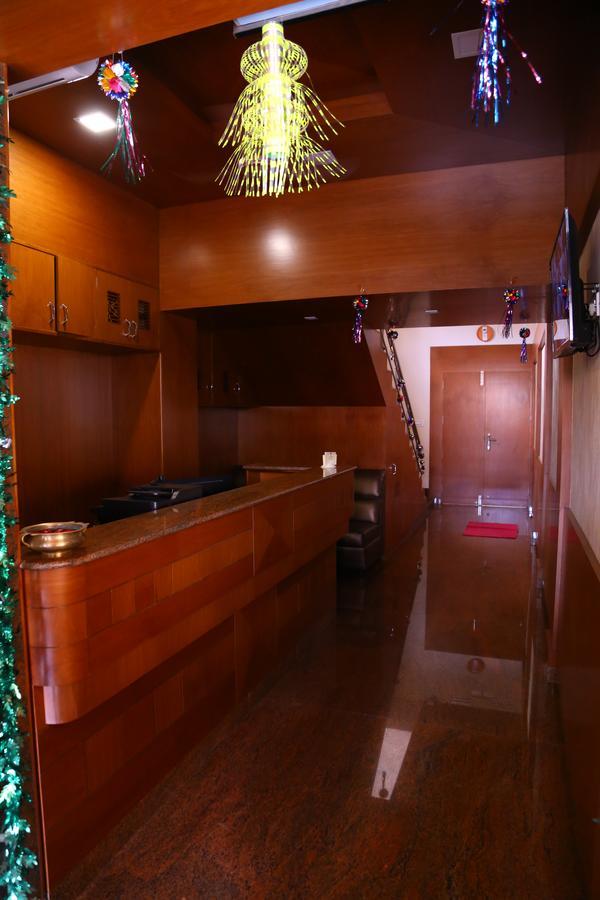 Hotel Gokulgrande Erode Ngoại thất bức ảnh