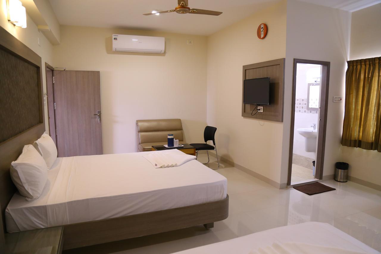 Hotel Gokulgrande Erode Ngoại thất bức ảnh
