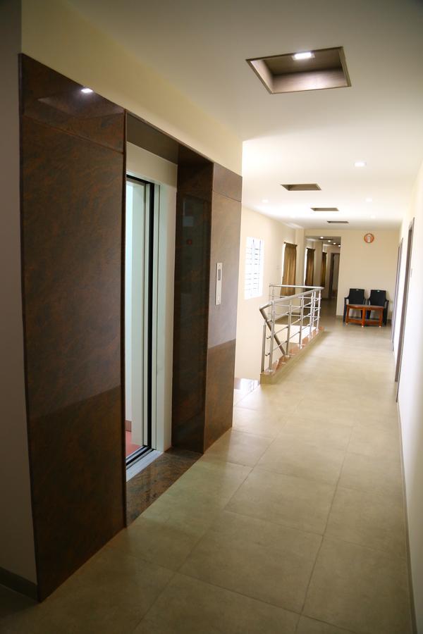 Hotel Gokulgrande Erode Ngoại thất bức ảnh