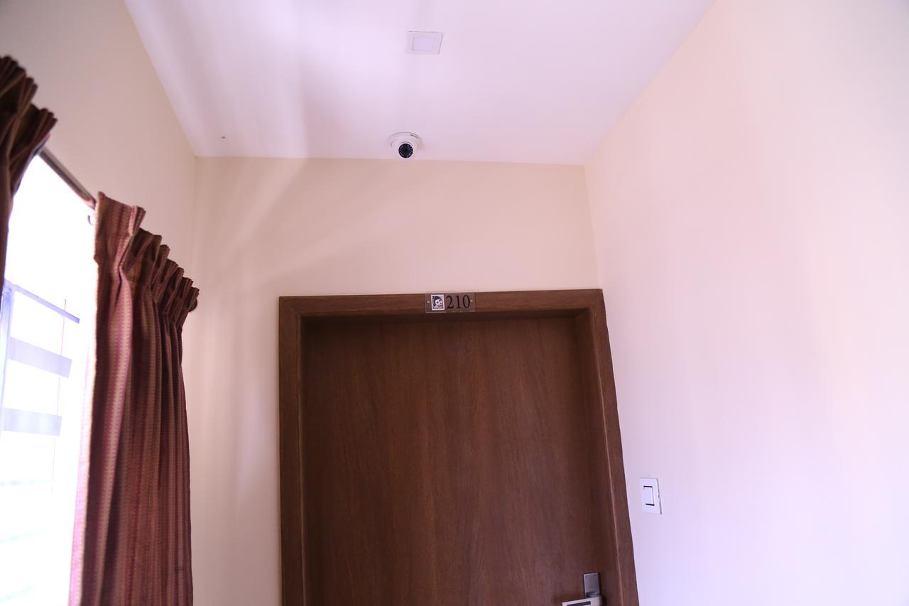 Hotel Gokulgrande Erode Ngoại thất bức ảnh