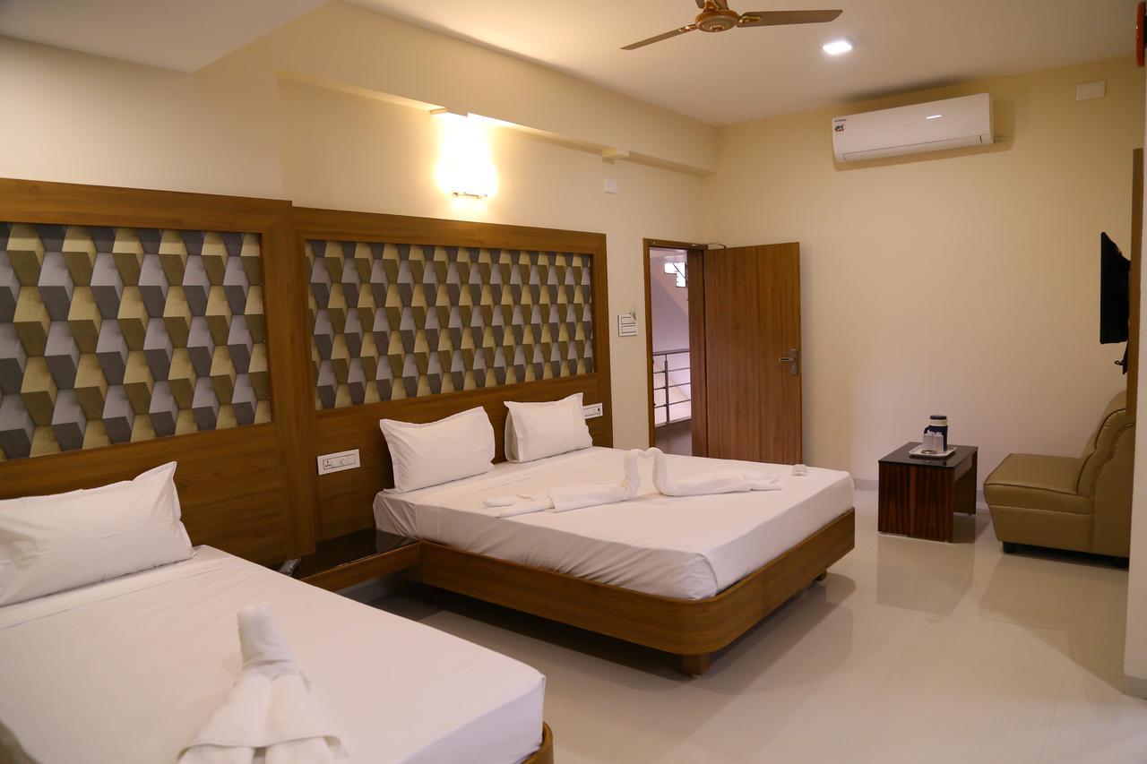 Hotel Gokulgrande Erode Ngoại thất bức ảnh