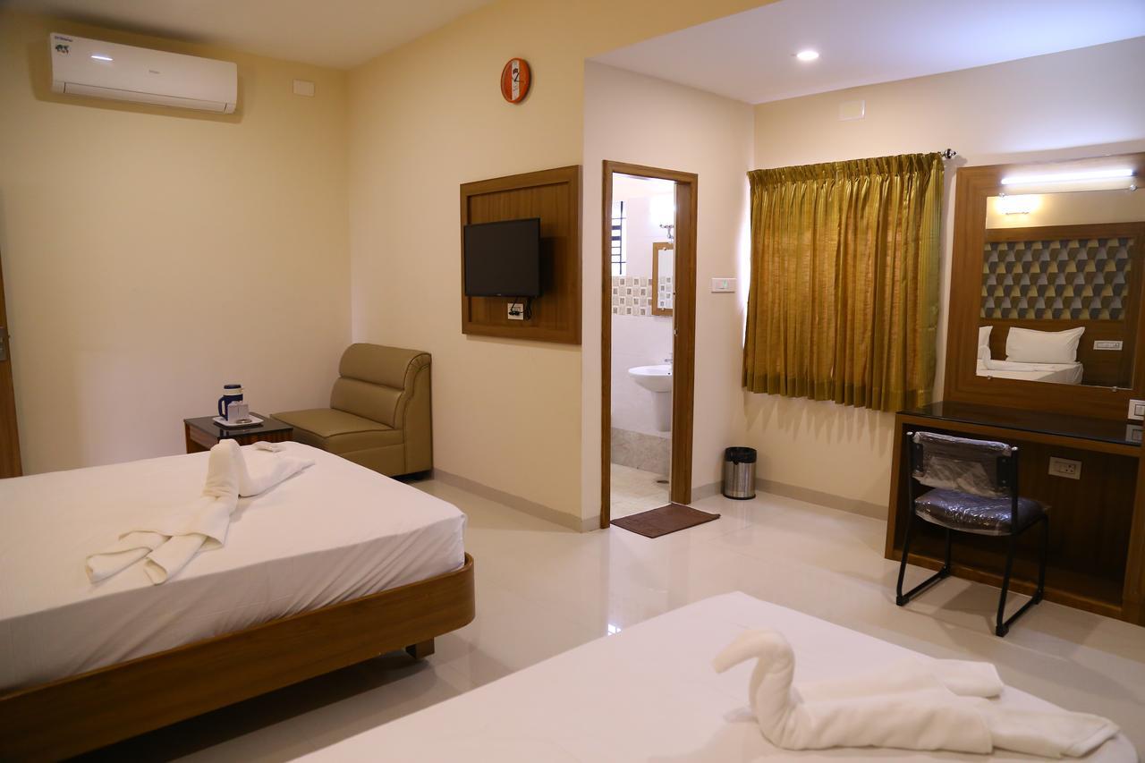 Hotel Gokulgrande Erode Ngoại thất bức ảnh
