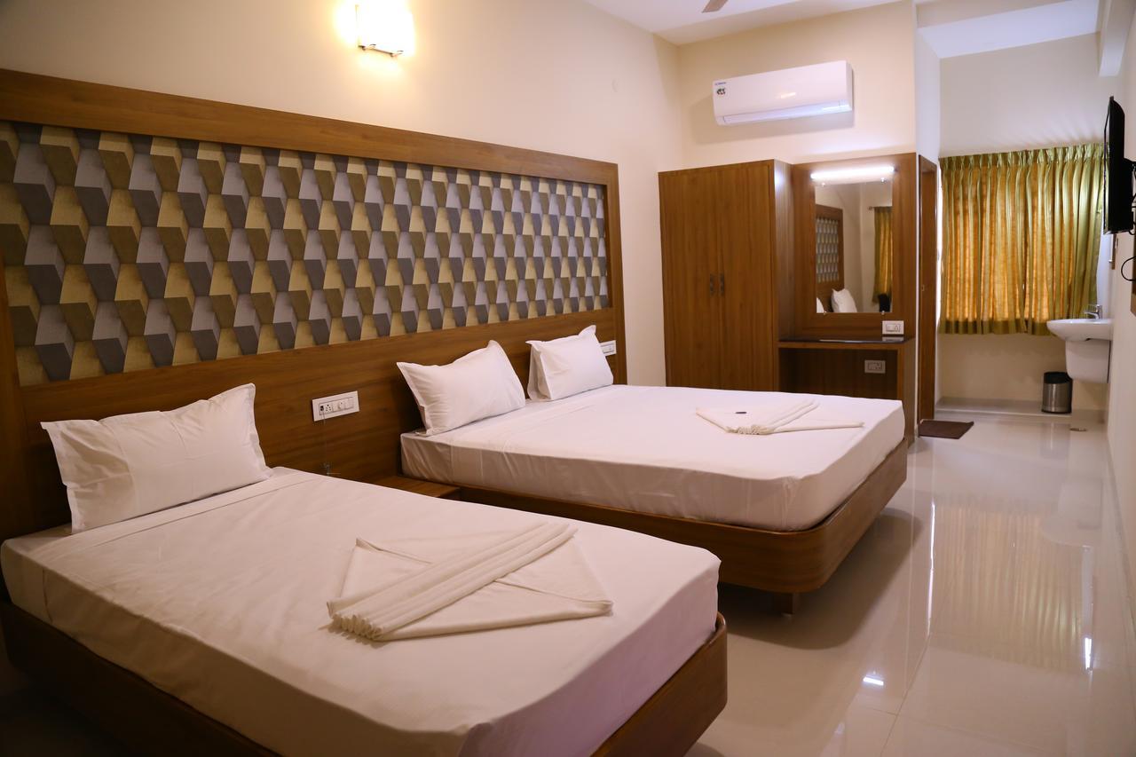 Hotel Gokulgrande Erode Ngoại thất bức ảnh
